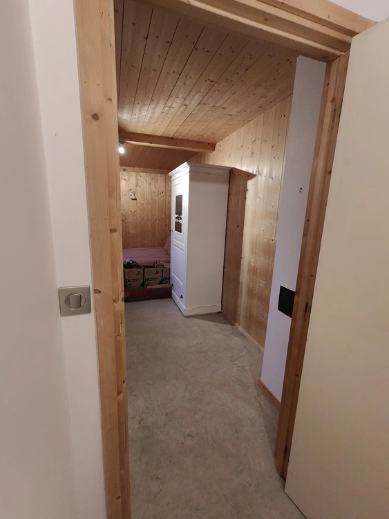 Vue avant, coté entrée