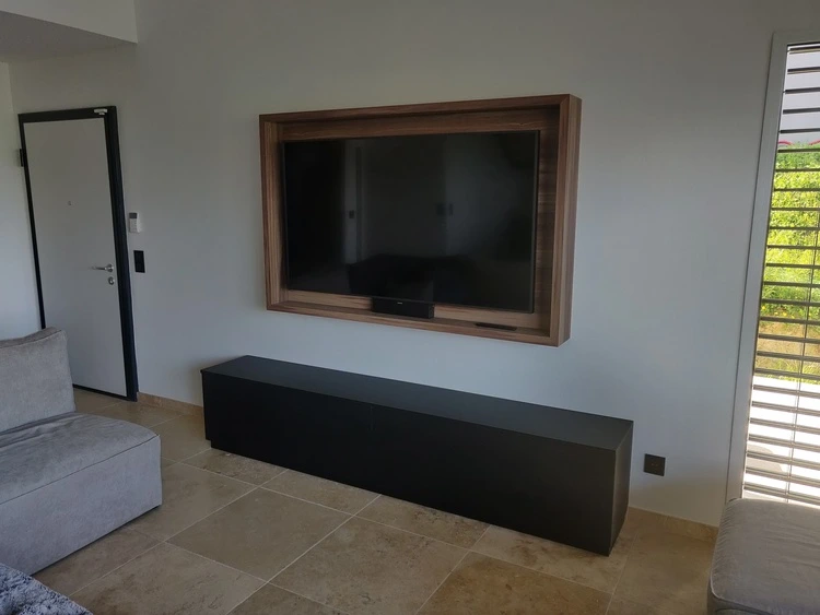 Design épuré pour cet ensemble