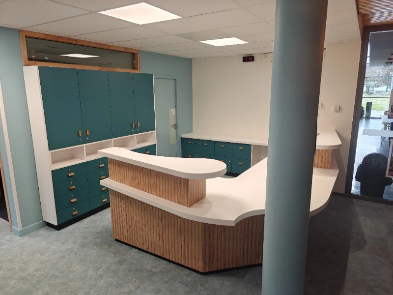 banque d'accueil ébénisterie savoie