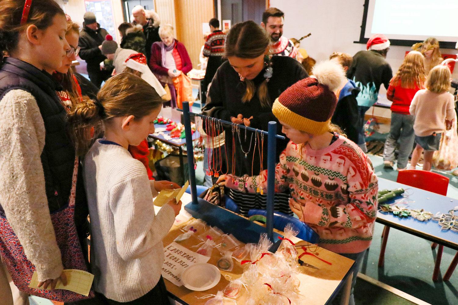 null Bedales Prep, Dunhurst pupils at the HOPiT Fair