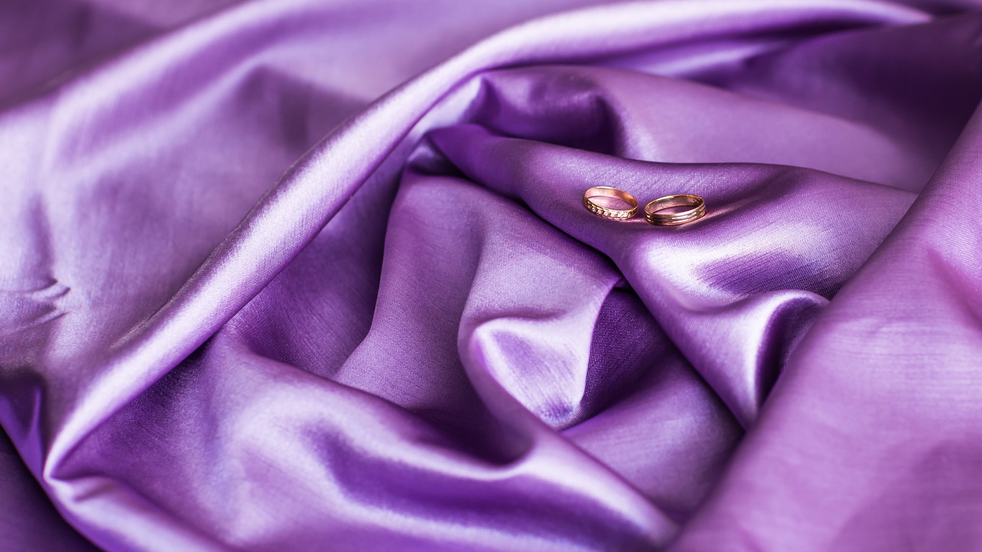 Satijnen stof glanzend