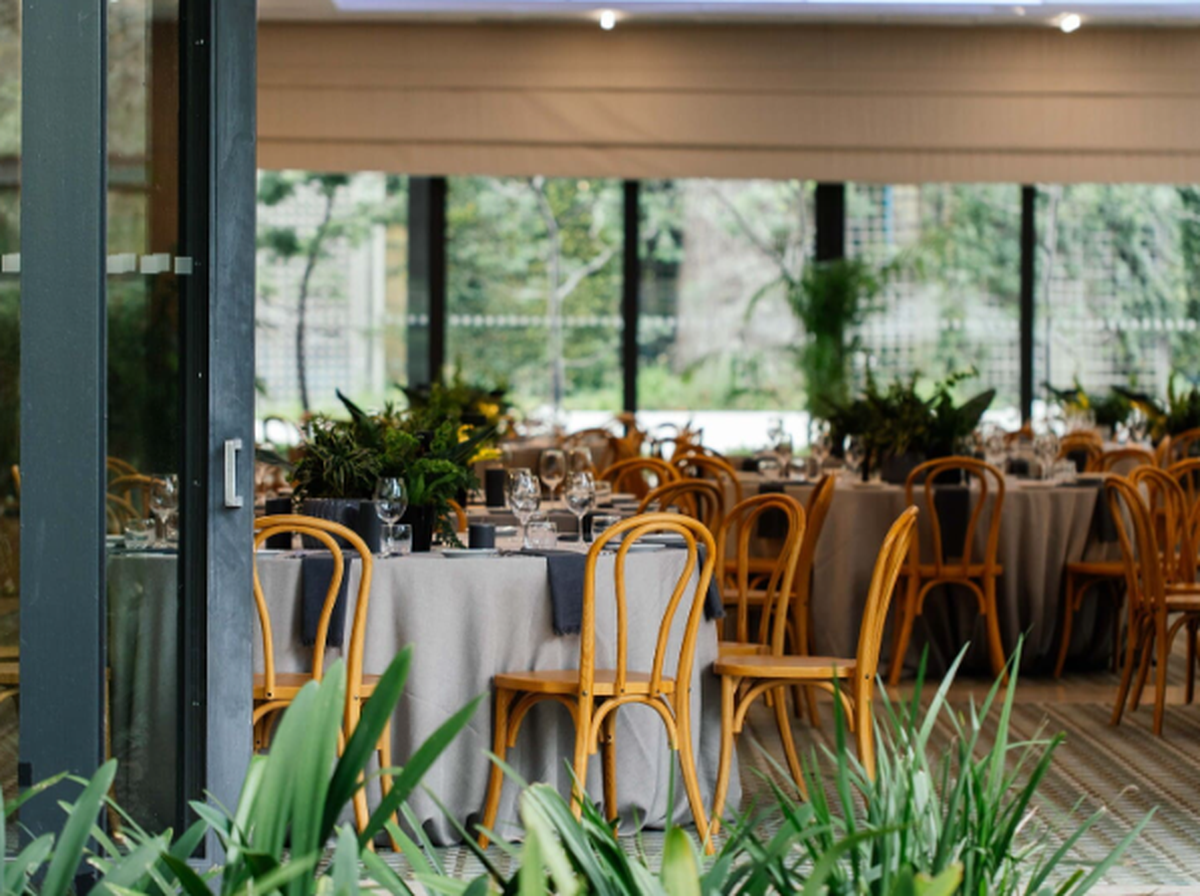 Vineyard Hotel