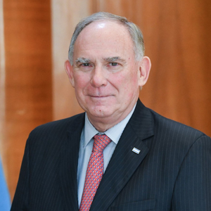 Luis Lucero
