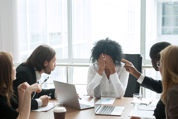 Reduce or limit the psychosocial burden on your employees following incidents of aggression in the workplace.