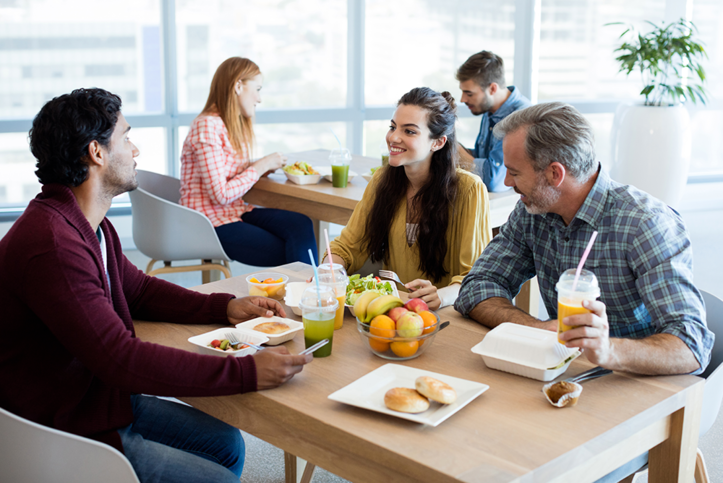 By informing your employees about healthy food, you give them the tools to become fitter and enjoy greater vitality.