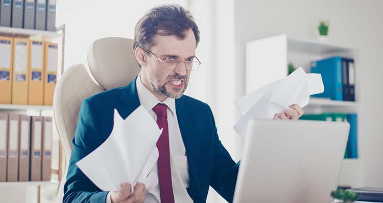 In some cases, in-house counselling is not enough to deal with an incident of aggression. Employees can then always contact the external prevention adviser. “But even then, support from the organisation is crucial.”