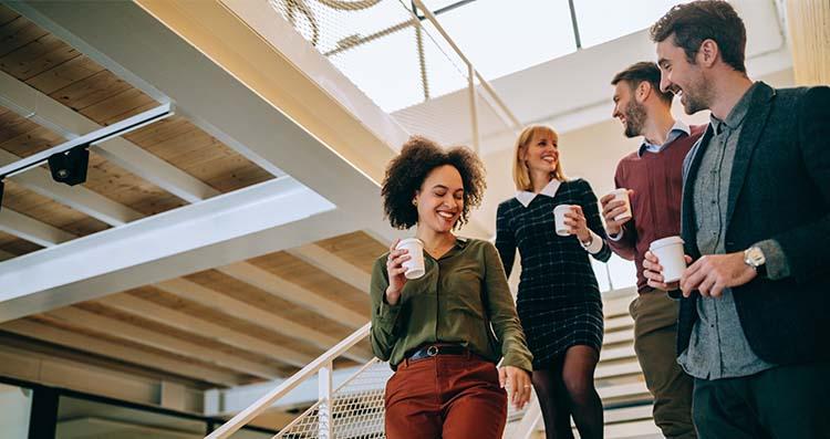 Wat kost welzijn op het werk? En waarom dat de verkeerde vraag is