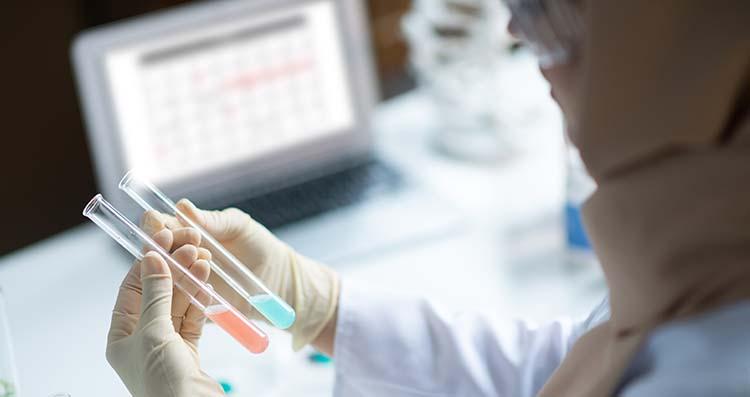After the measurements, the occupational hygiene prevention advisor draws up a measurement report with all the results. If this reveals that your employees are at risk of exposure, the advisor will discuss the possible causes with you and give you recommendations for reducing exposure.