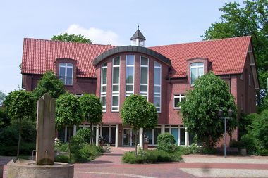 Rathaus der Gemeinde Lindern (Oldb).