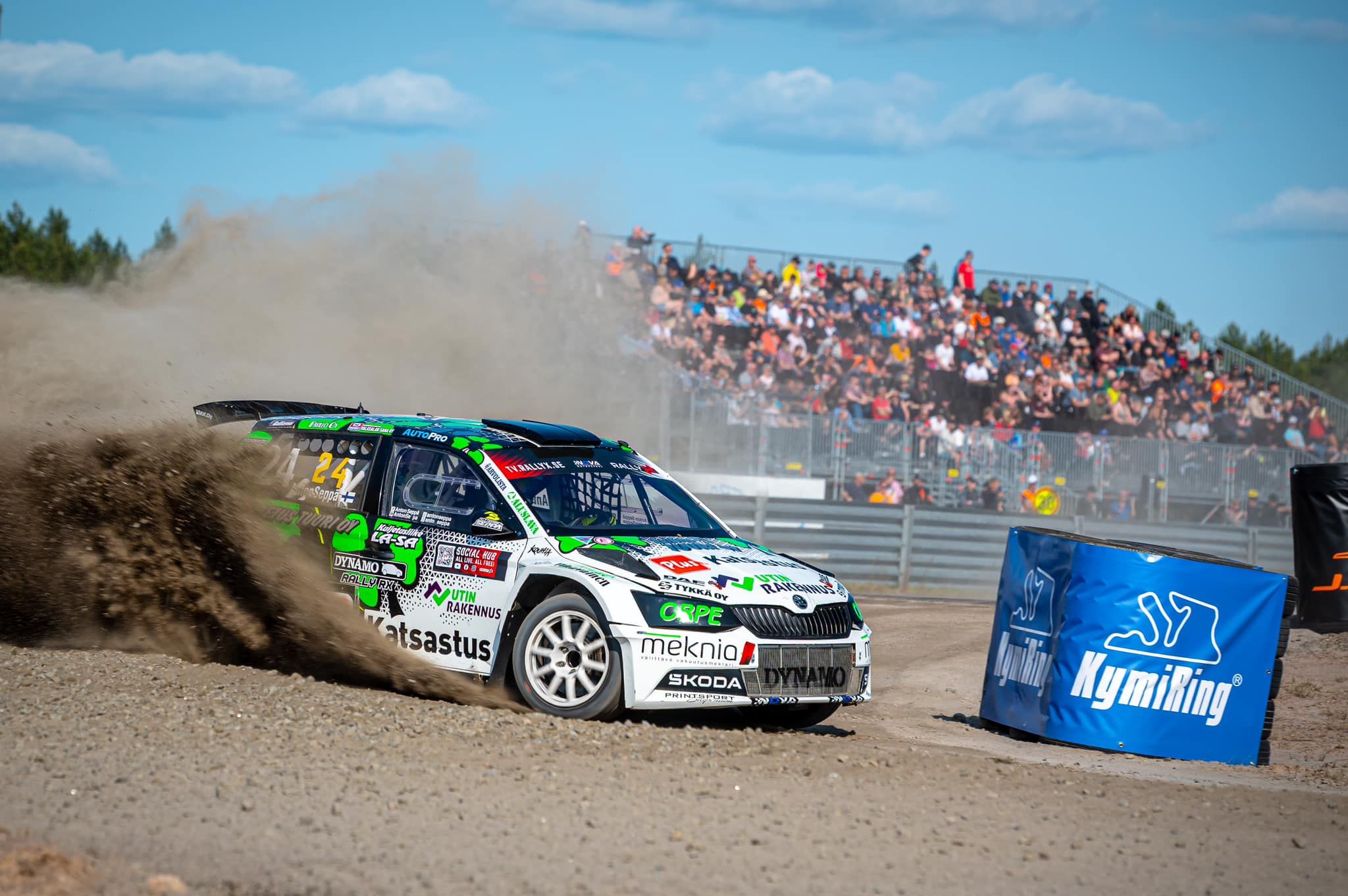 532546438_693426313750151_5324037743012589554_n