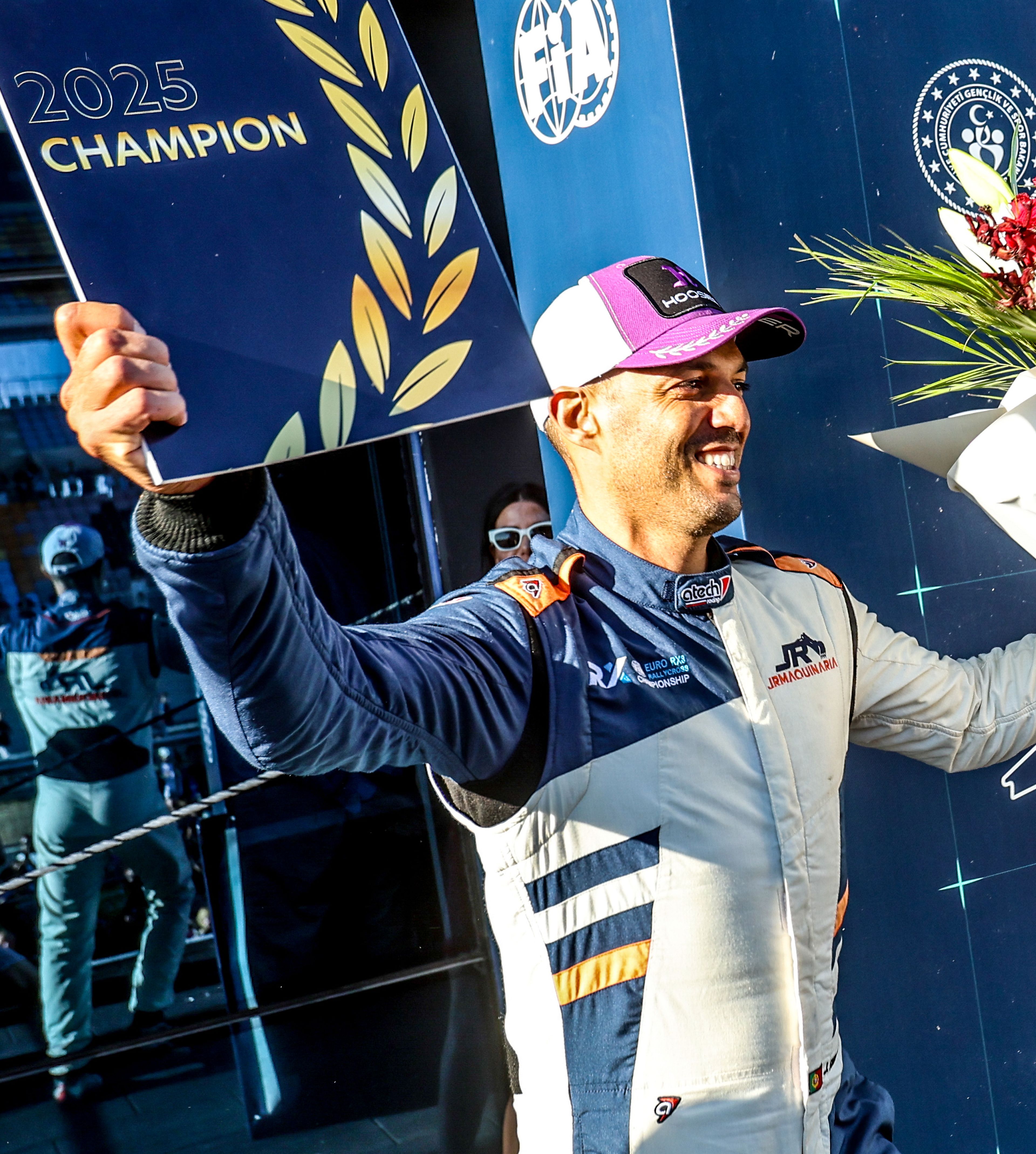 João Ribeiro celebrates his 2025 Euro RX3 title triumph in Istanbul, Türkiye