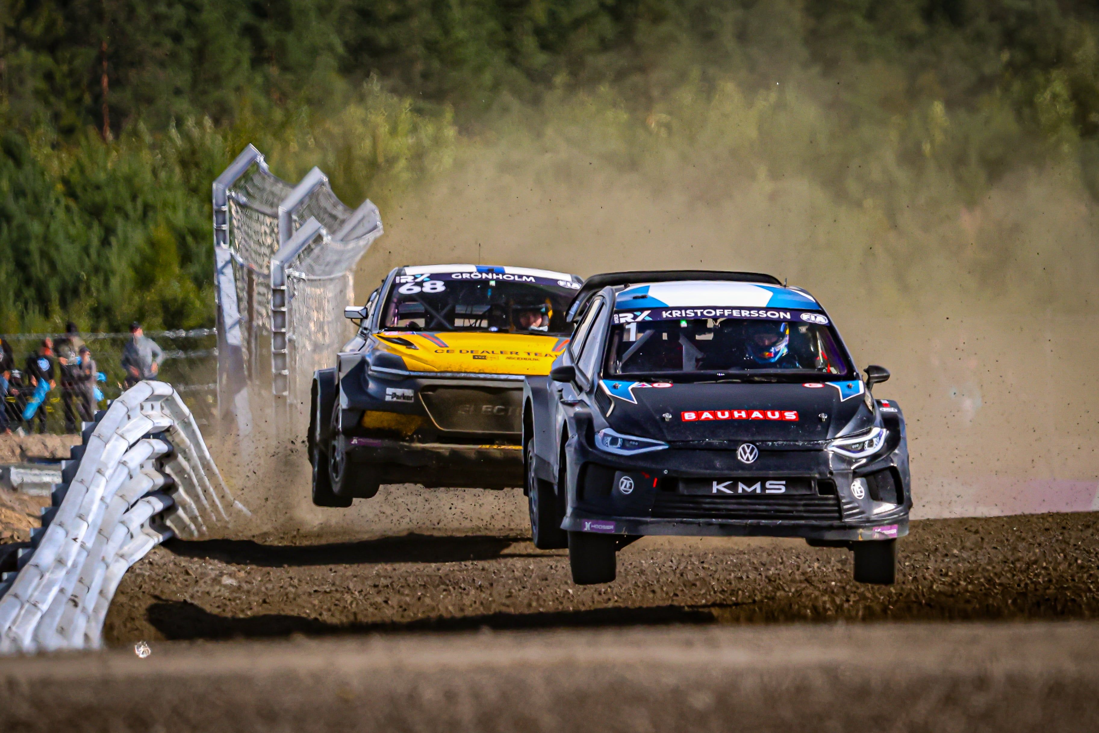 Johan_kristoffersson_overnight_Top-min