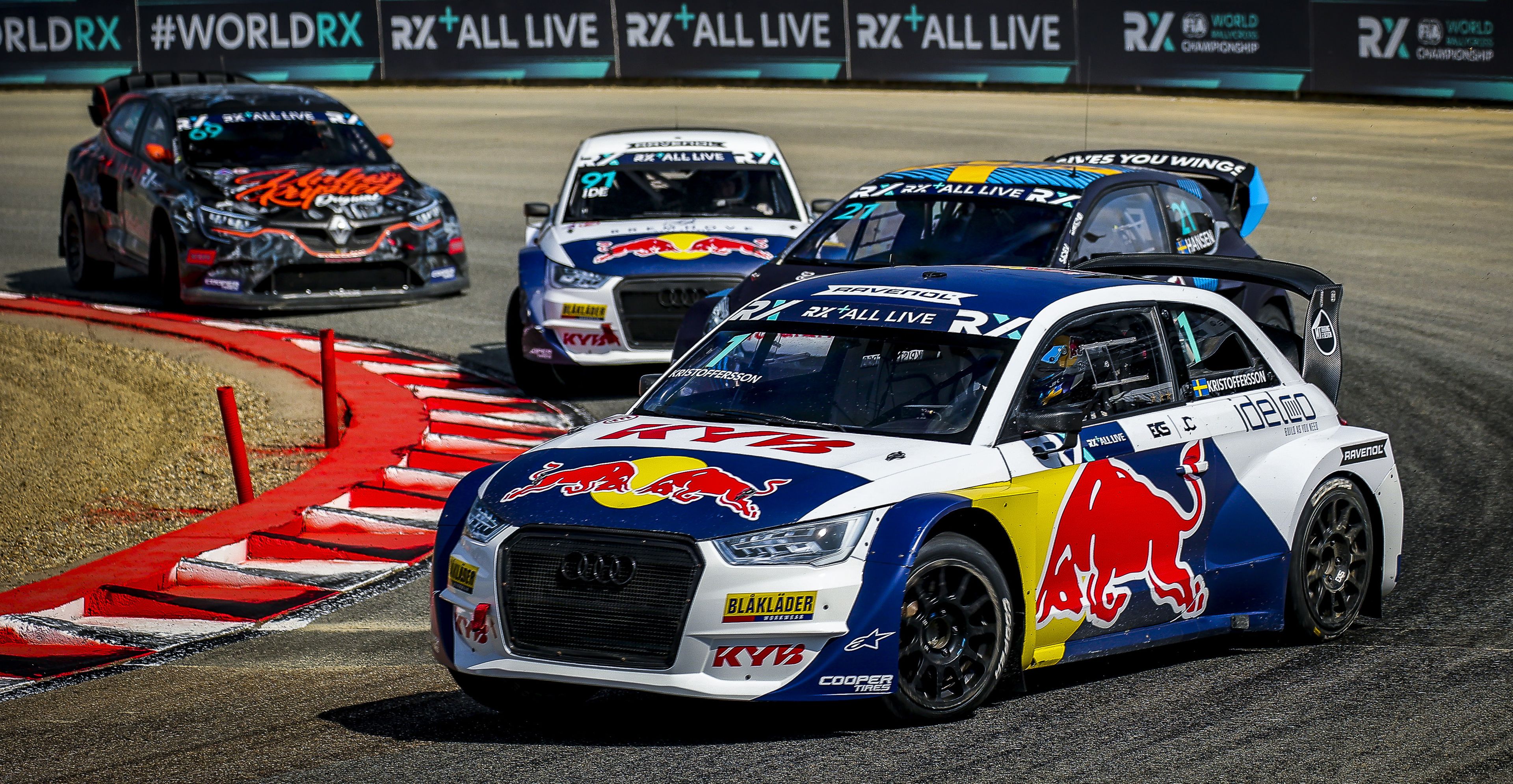 Johan Kristoffersson leads the World RX pack at Lohéac in 2021