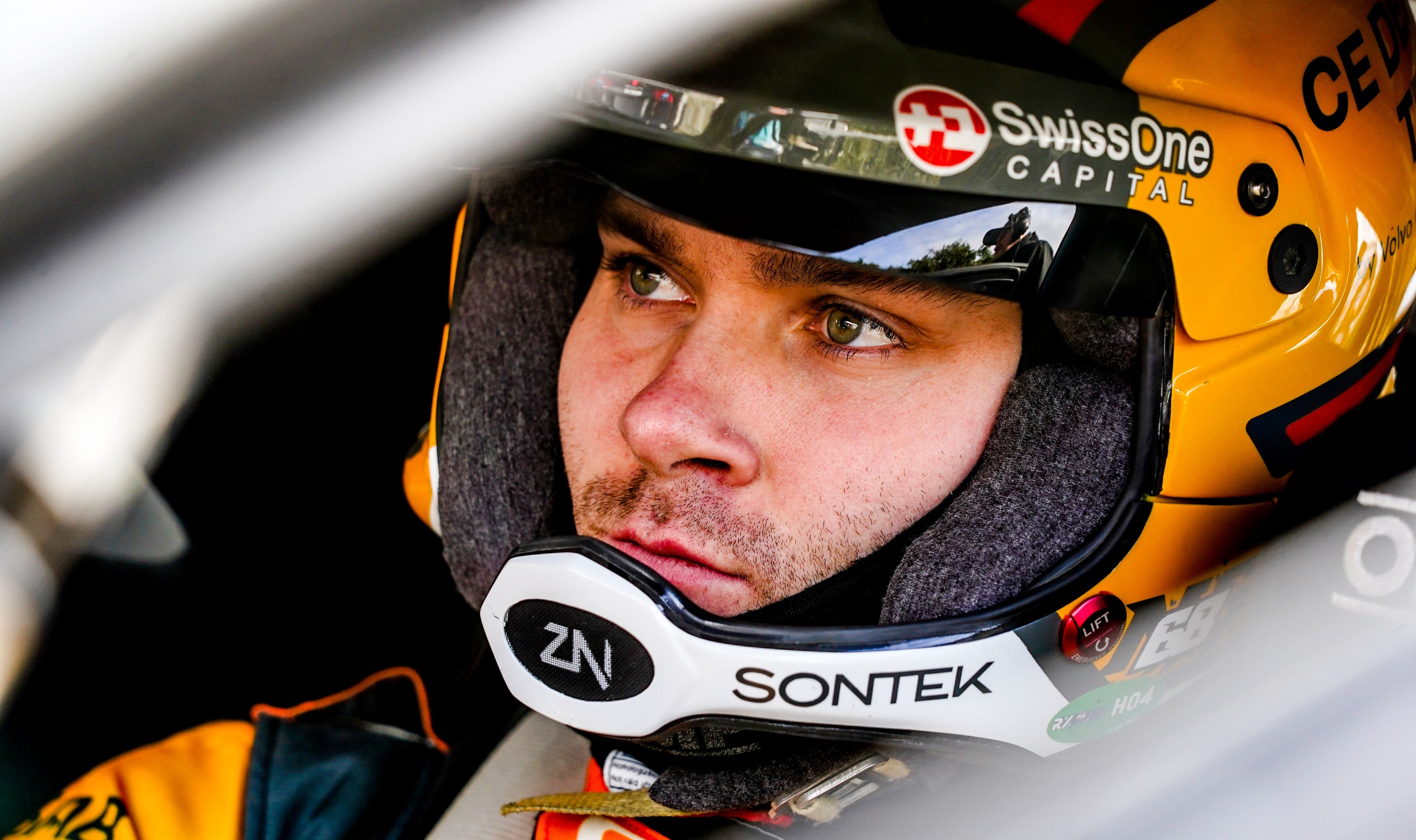 CE Dealer Team World RX star, Niclas Grönholm (1)