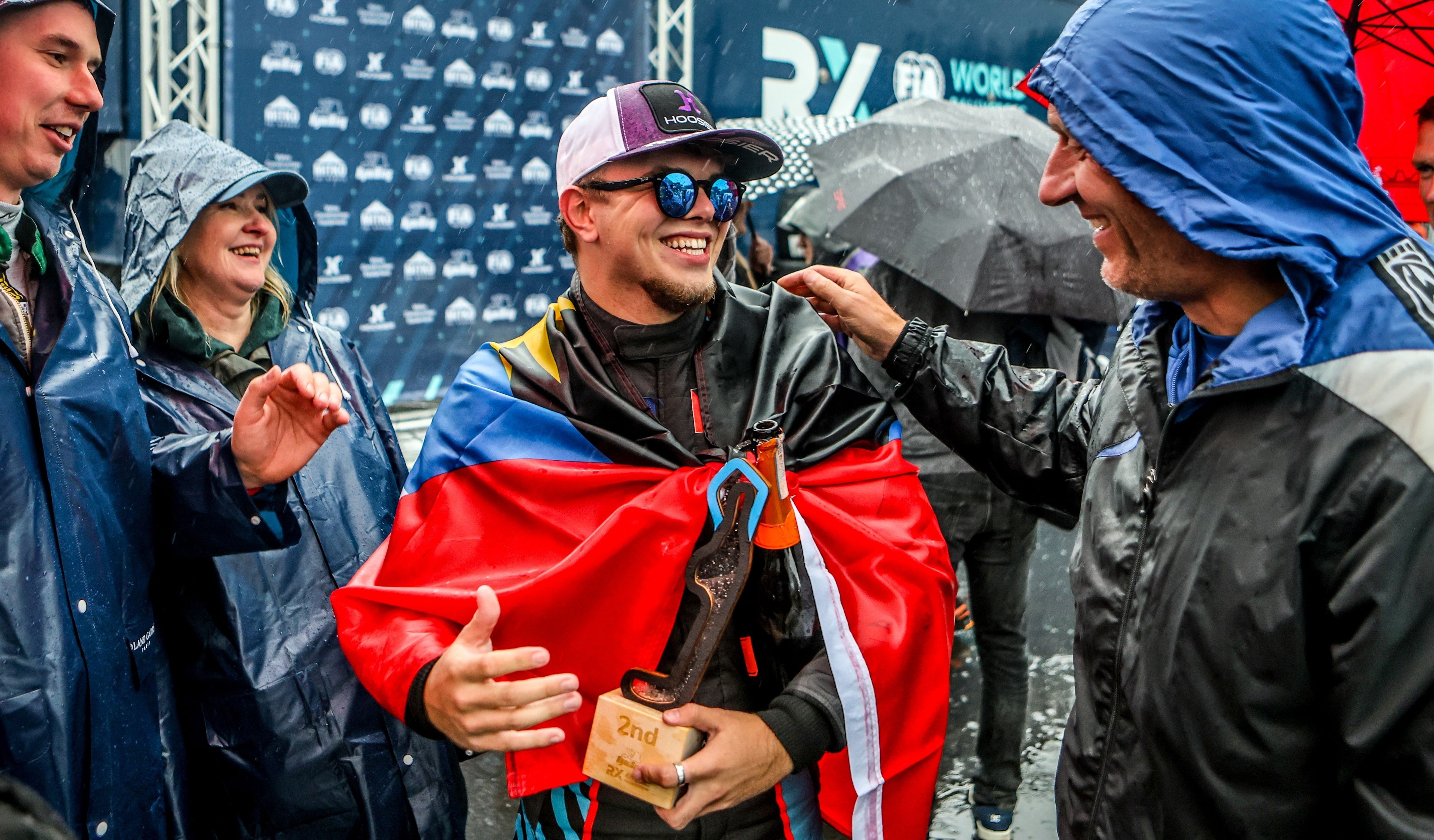 Nicolas Geleyns celebrates his second-place finish in Euro RX3 at World RX of Finland 2025 (6)