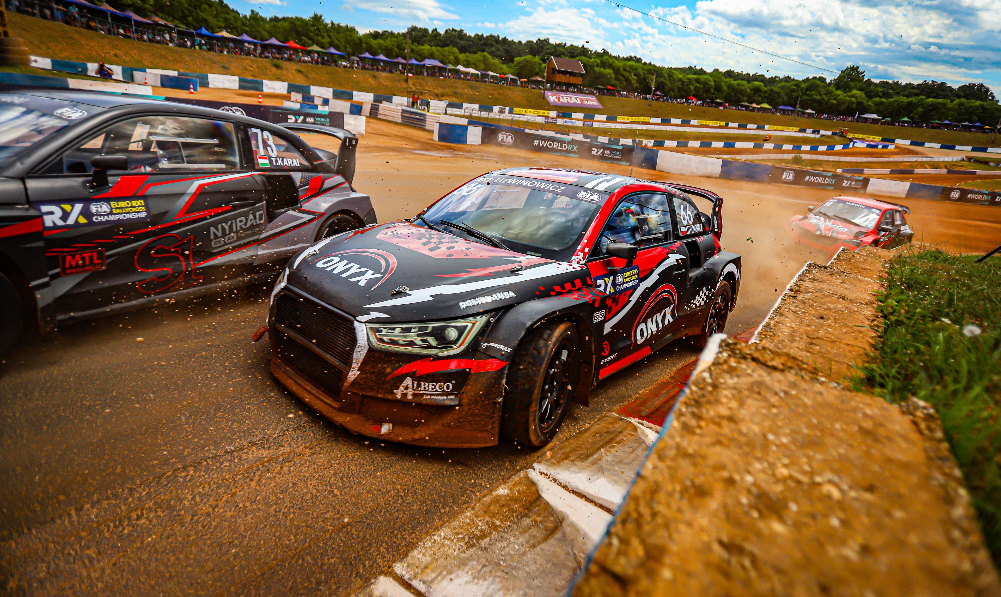 Home hero Tamás Kárai does battle with Damian Litwinowicz in Euro RX1 at Nyirád in Hungary in 2025 (1)