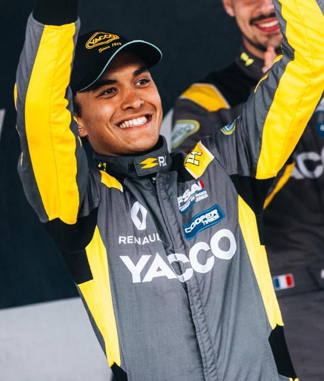 French Junior Rallycross Championship race-winner, Andréa Bénézet