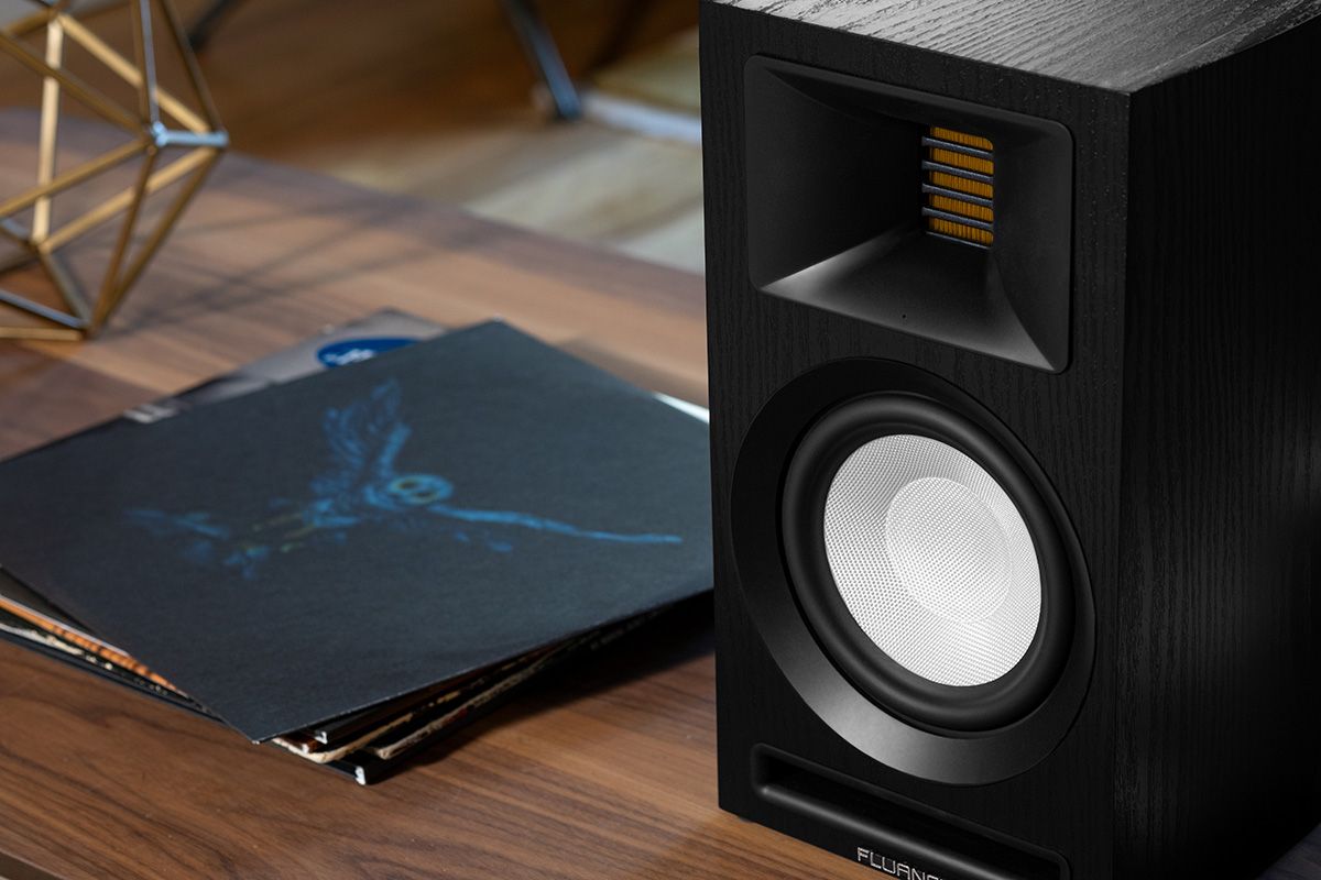 Fluance Ri71 Stereo Powered Bookshelf Speakers - Black