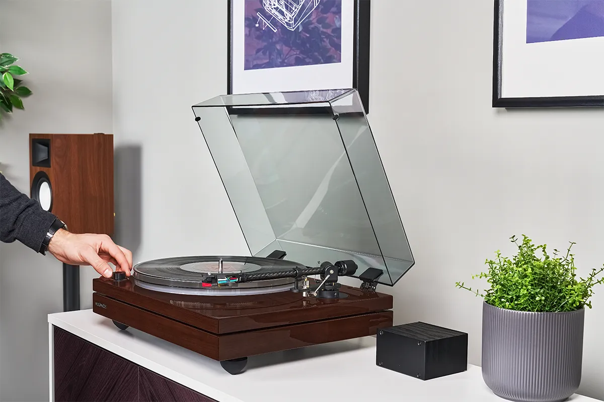Fluance RT87 Dual Plinth Turntable Record Player VM95ML - Black
