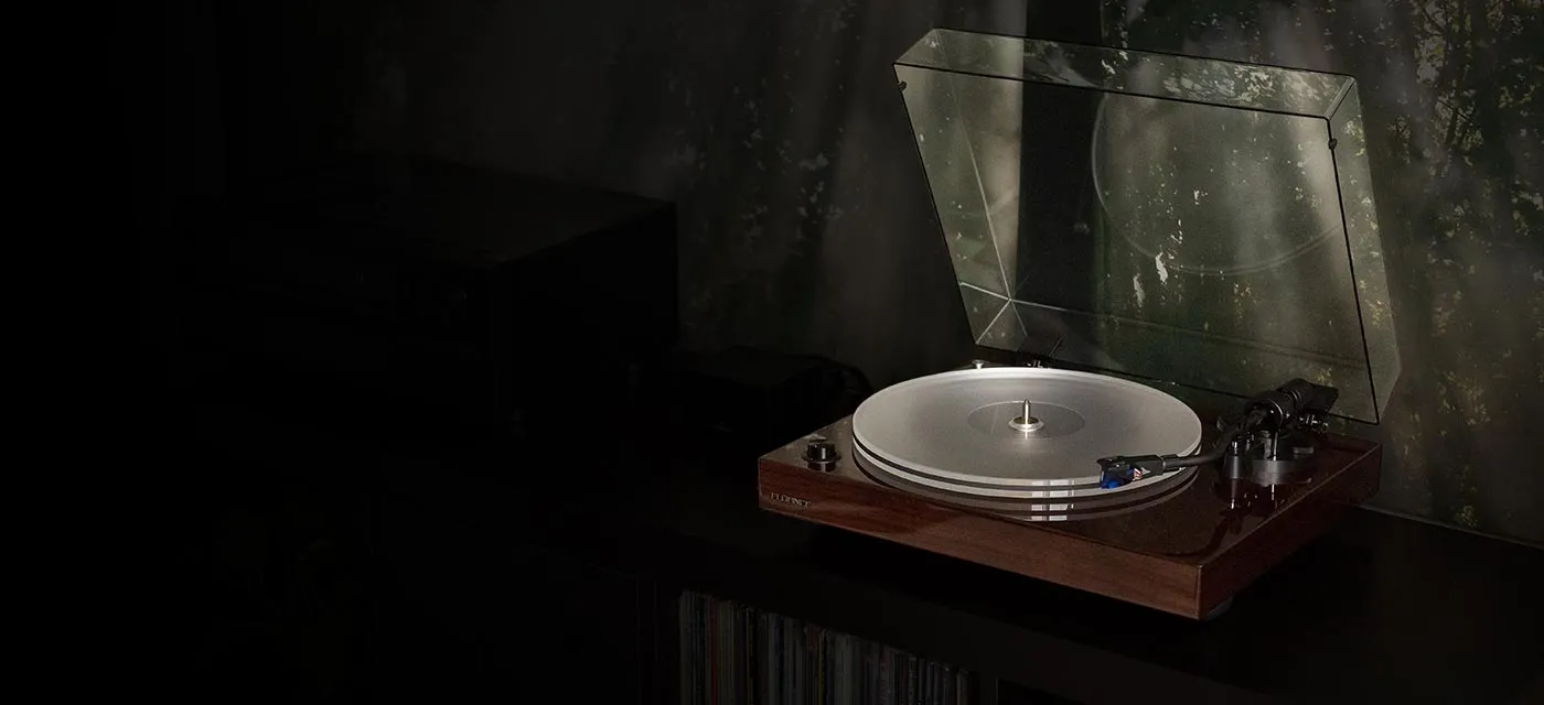 RT85 Reference Turntable, Ortofon 2M Blue Cartridge, Acrylic Platter