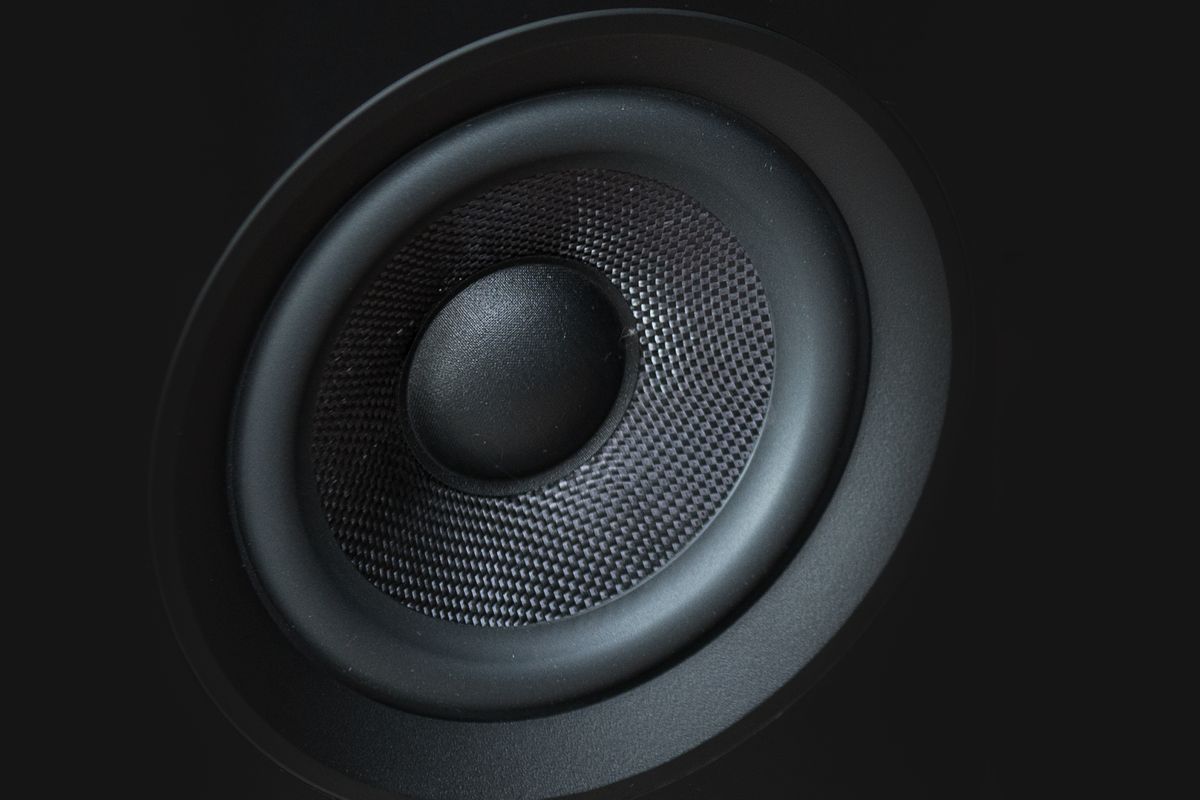 RT81+ Turntable & Ai61 Speakers Bundle: Pure Sound Experience