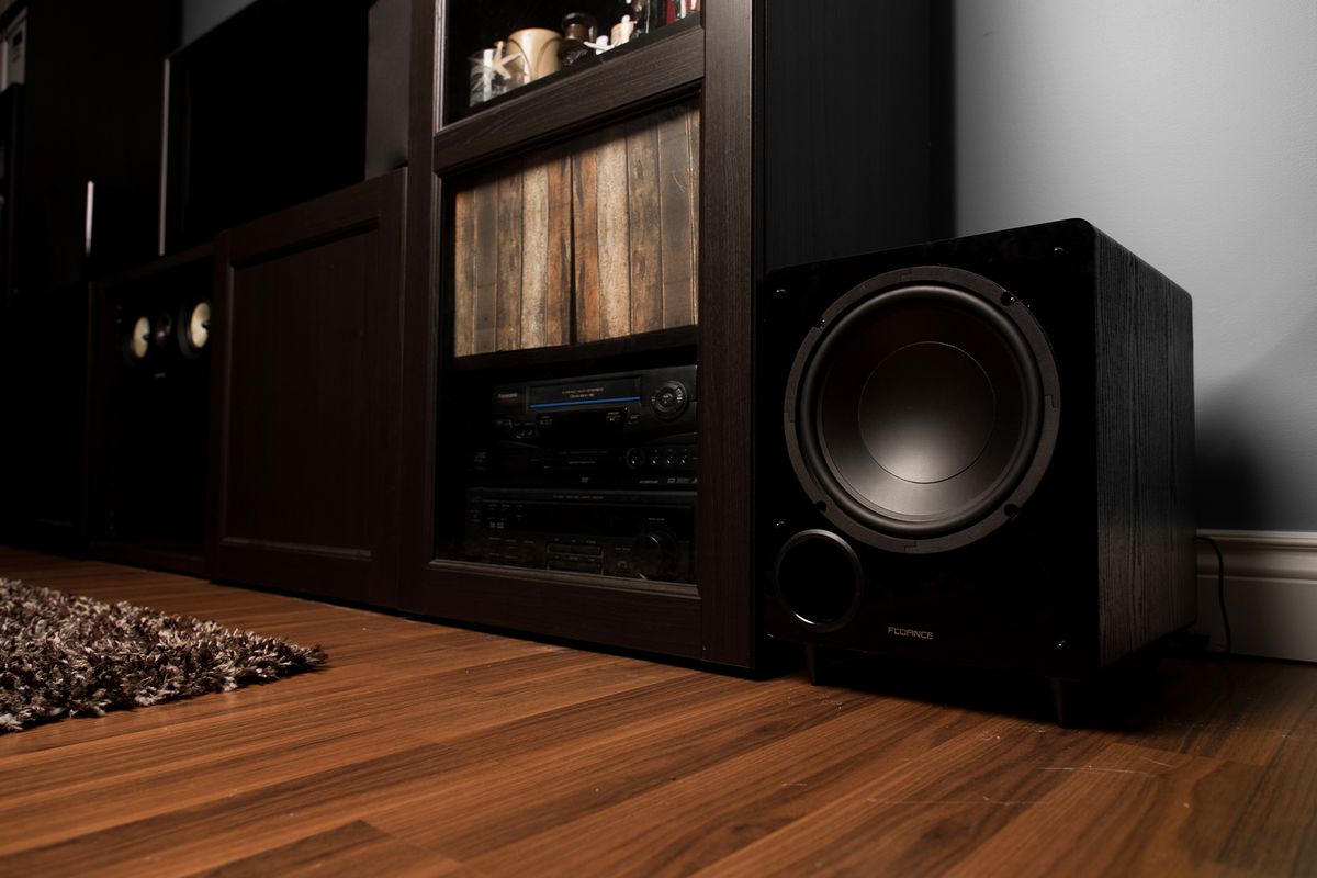 DB10 10-inch Low Frequency Powered Subwoofer (Black Ash)