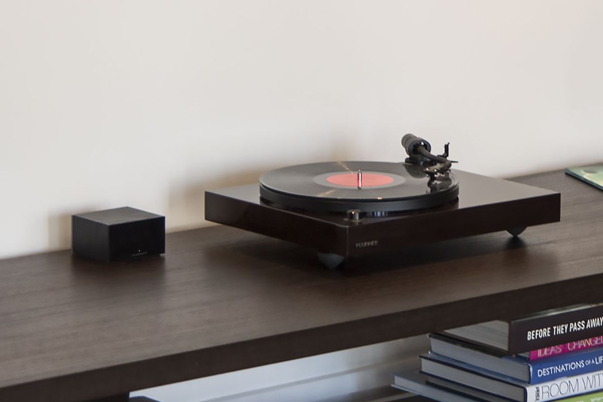 Phono Preamp with RIAA EQ for MM Turntables | Shoptronics