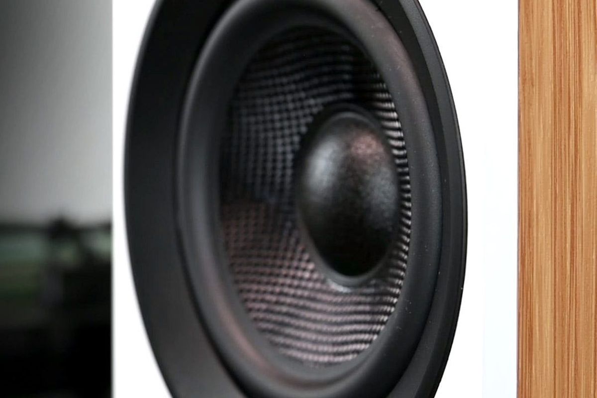 Ai40 Powered 5” Bookshelf Speakers - Active Bluetooth