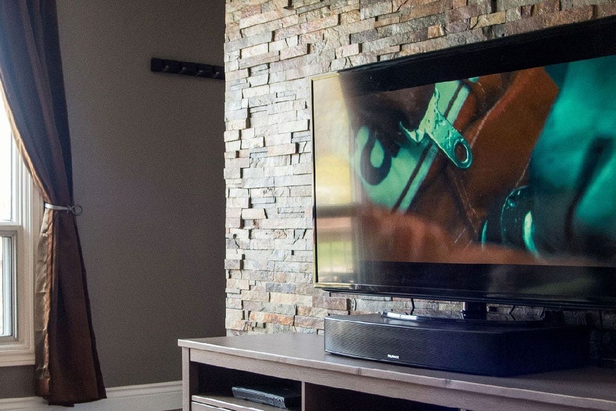 AB40 Fluance High Performance Soundbase Home Theater System