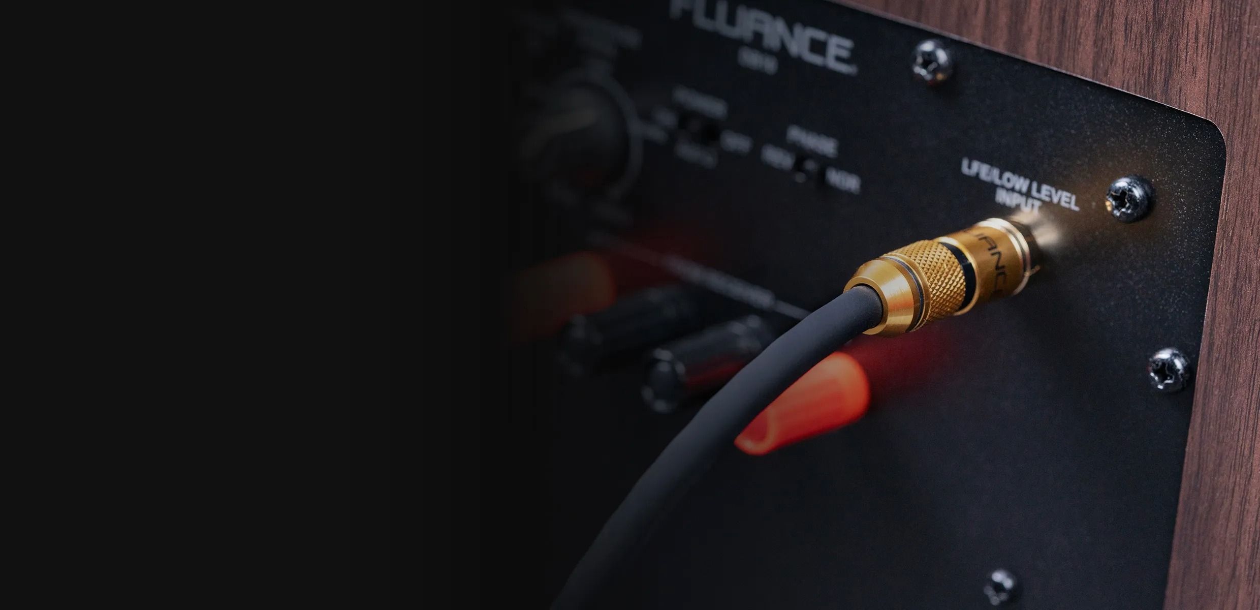 Fluance Subwoofer Wire with Gold Plated Banana Plugs, SC512, Heavy