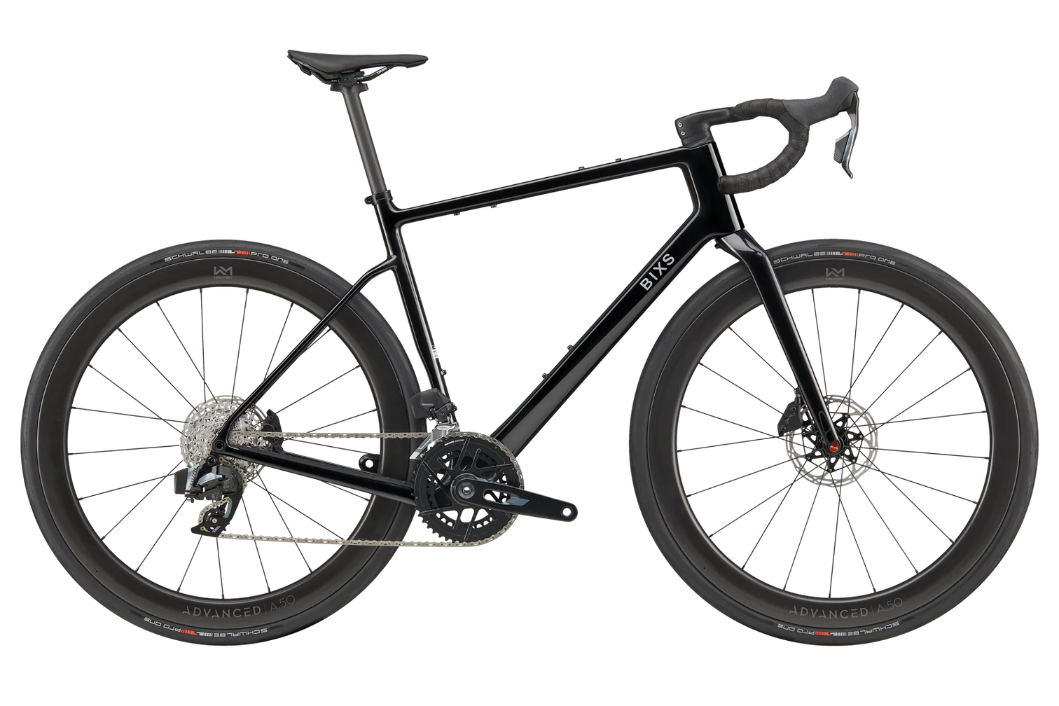 BIXS Gran Turismo AR 2 Gravelbike in Schwarz auf weissem Hintergrund