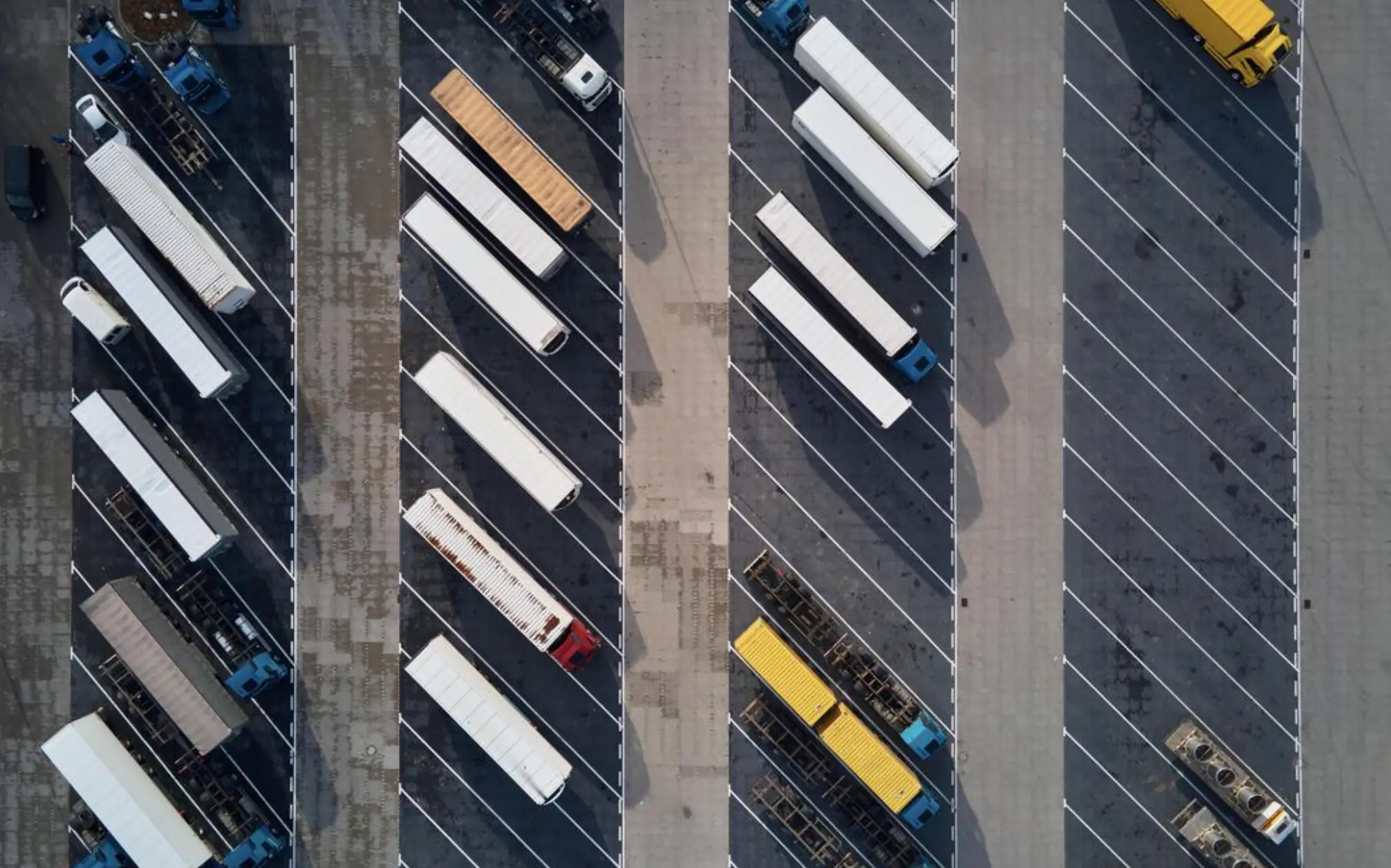 Best End-to-End Logistics Visibility Solutions in 2026