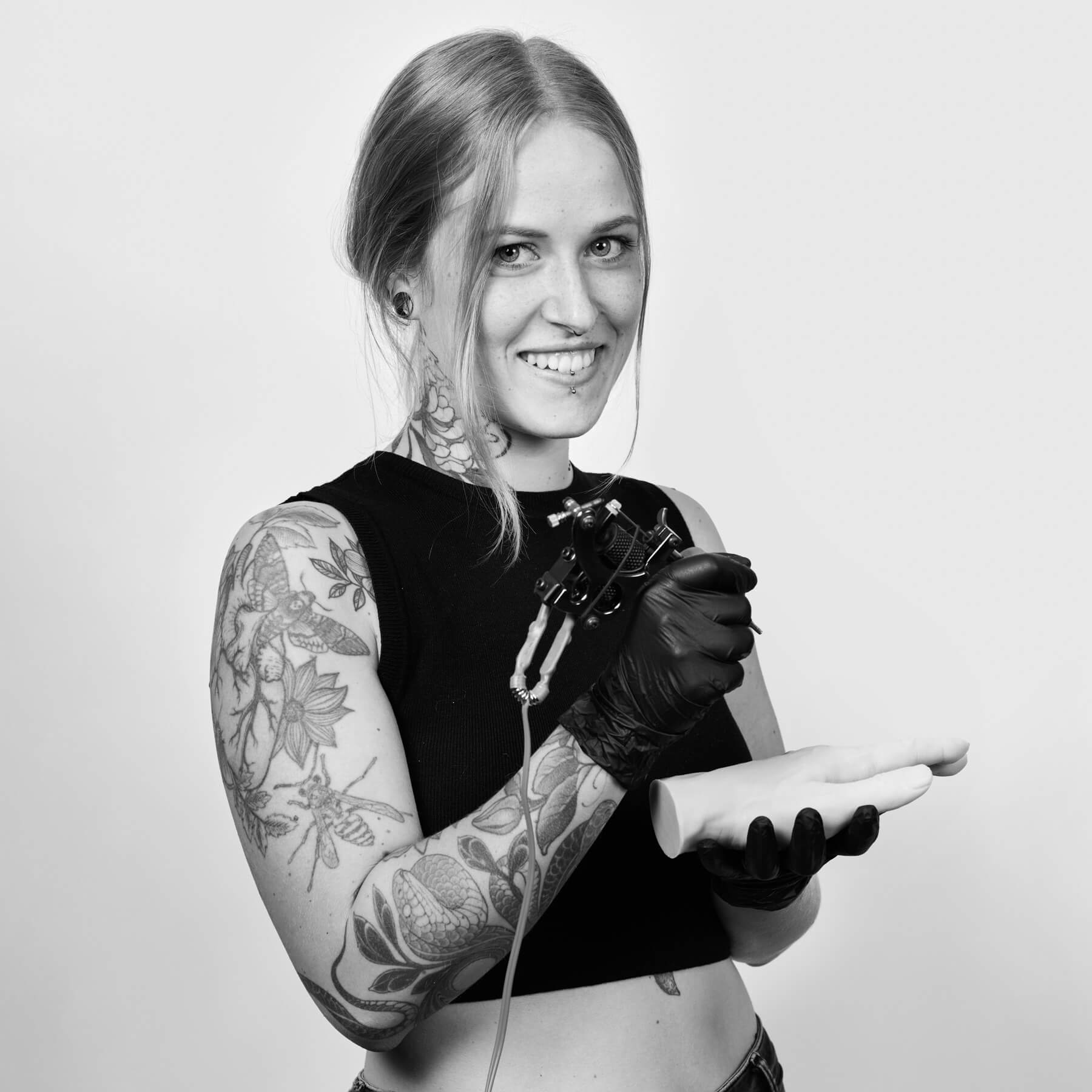 Regina als Teammitglied im Marketing