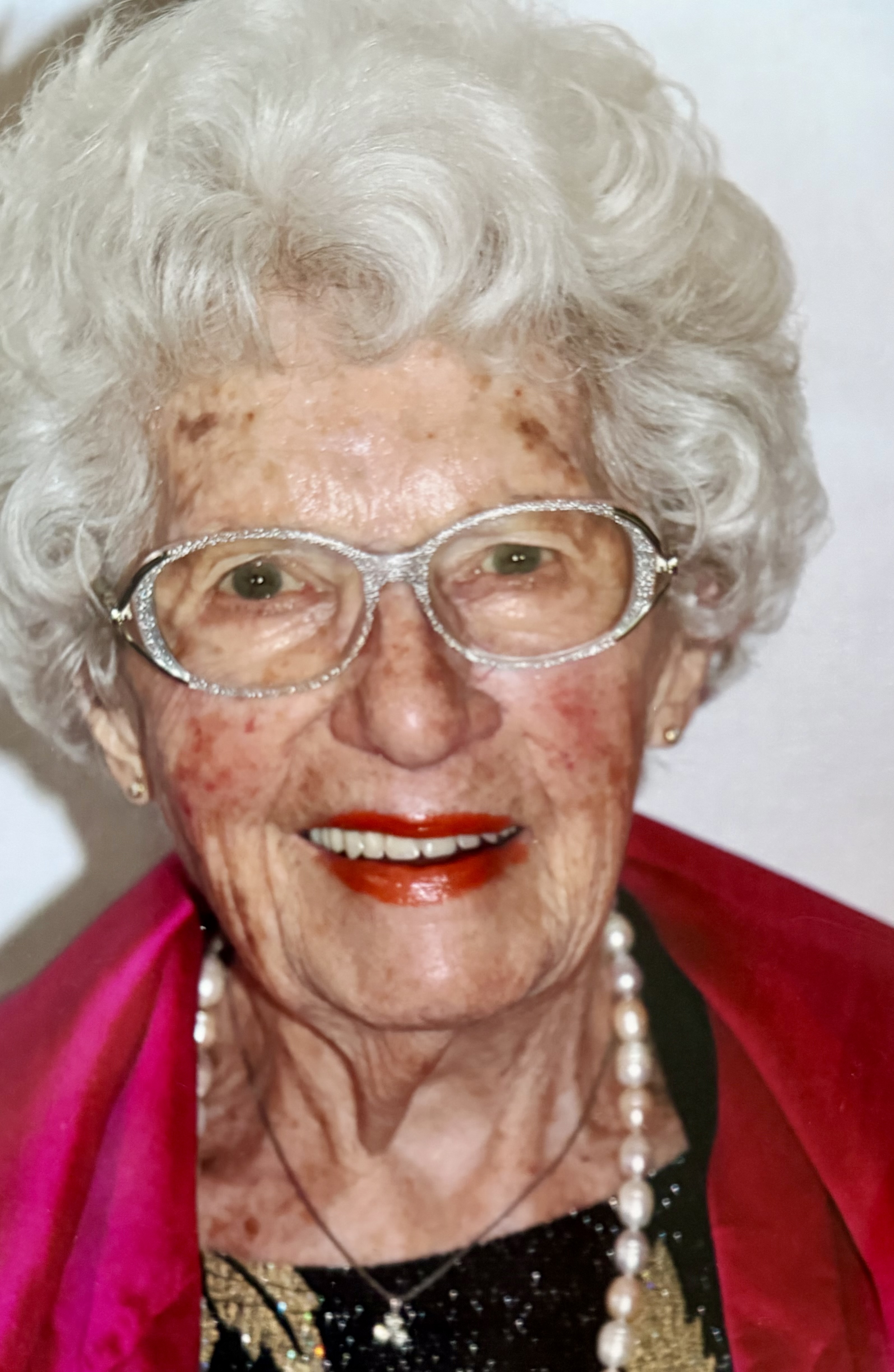 Portrait von Anna Buraner