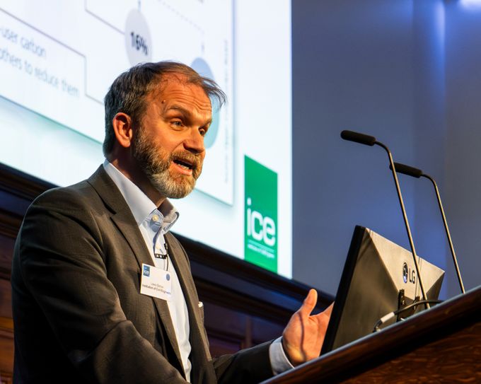 Keynote lecturer Lewis Barlow