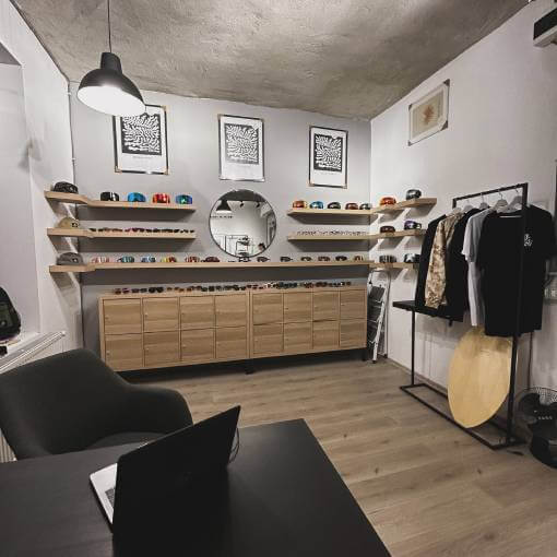 Probeaza produsele SAKRO in magazinul NERV