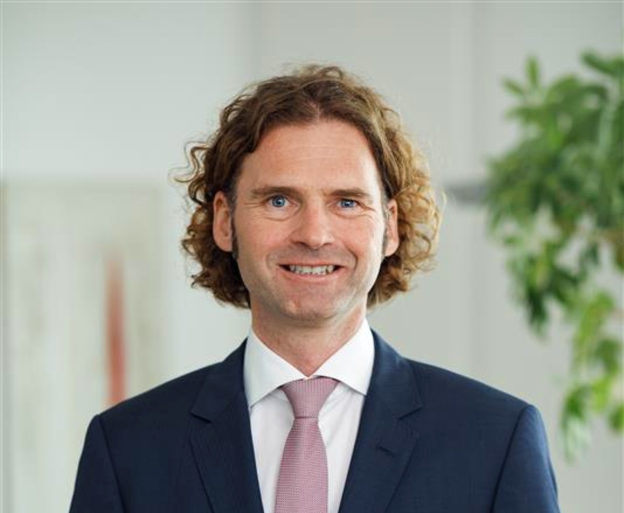 Porträtaufnahme von Mag. David Pötz