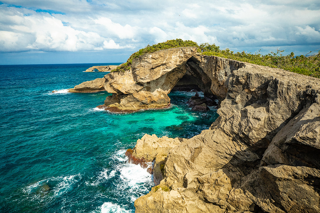 Cueva del Indio in Puerto Rico