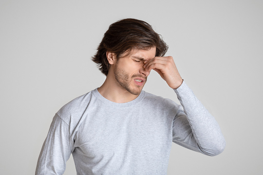 Patient with head pain Patient with head pain