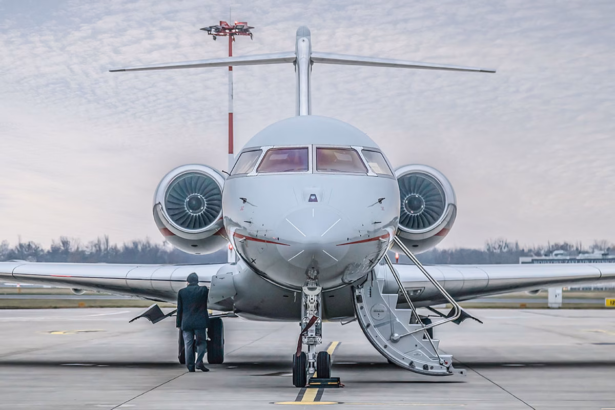 air-ambulance-exterior-16