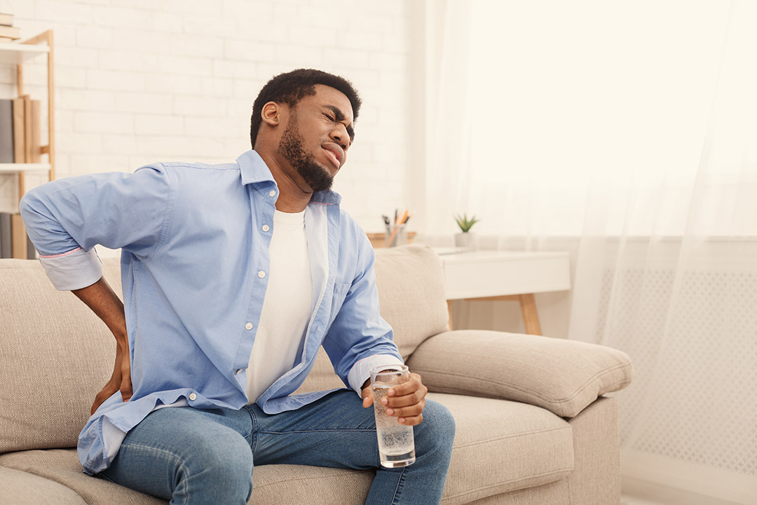 A guy suffering from kidney pain