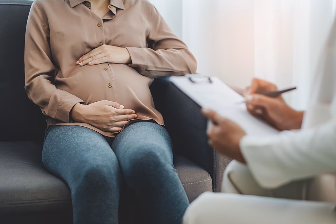 Air ambulance services for high-risk pregnancies in the USA