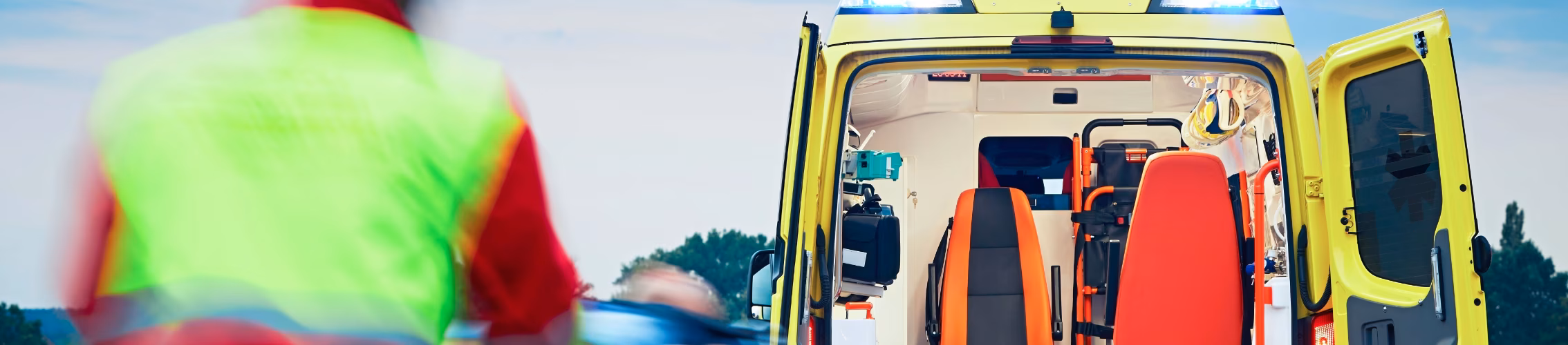 top3-header-ground-ambulance