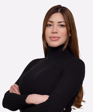 Alejandra Riojas