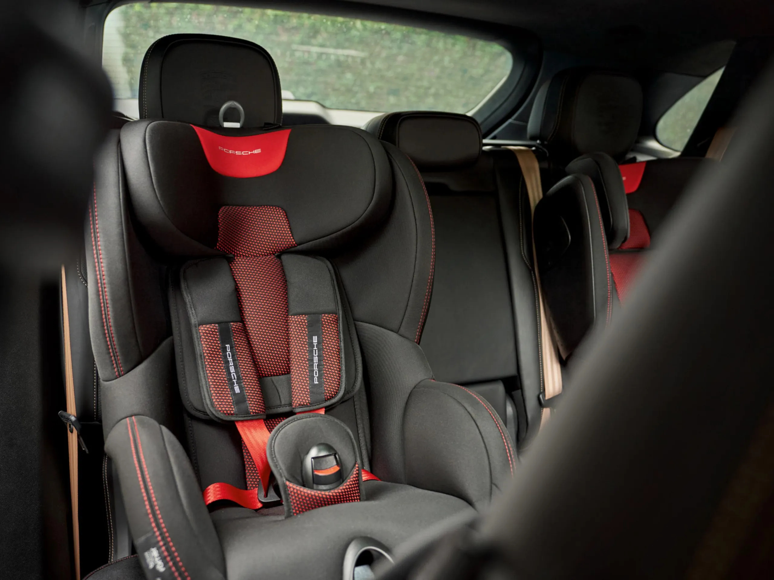 Sillas infantiles Porsche.