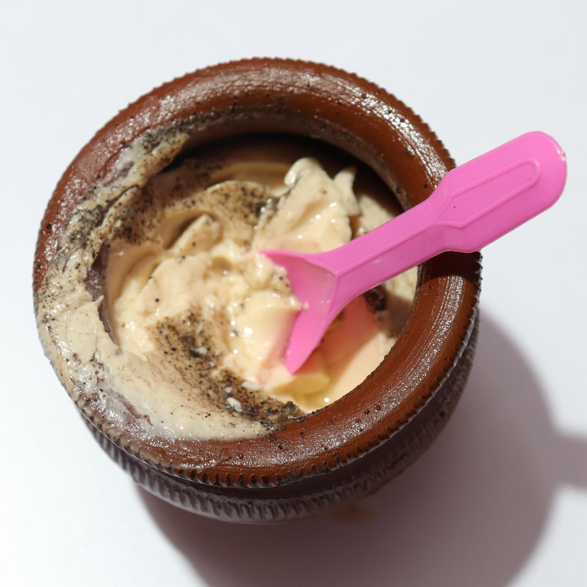 Colostrum. Co zawiera, czy działa i na co zwrócić uwagę w suplemencie?