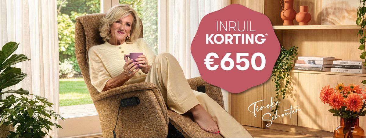 Vrouw in relaxstoel