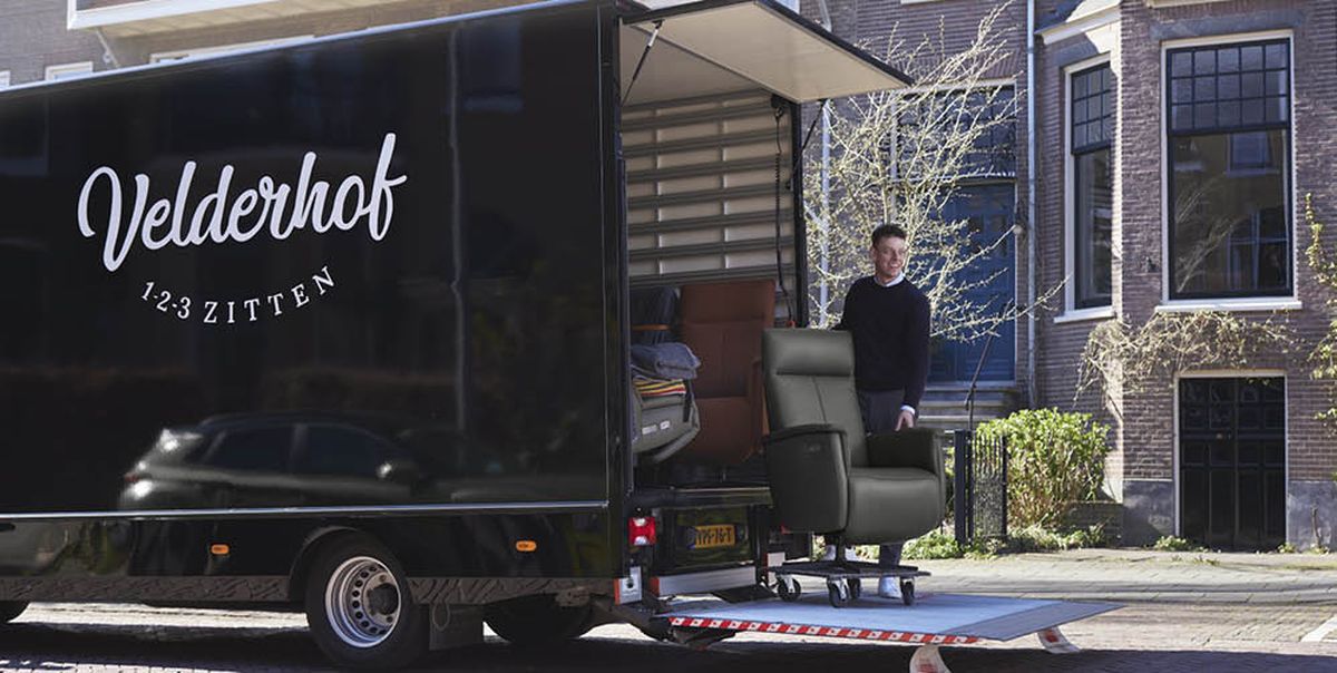 Veldderhof bezorgt uw nieuwe meubels comfortabel en veilig tot bij u thuis.