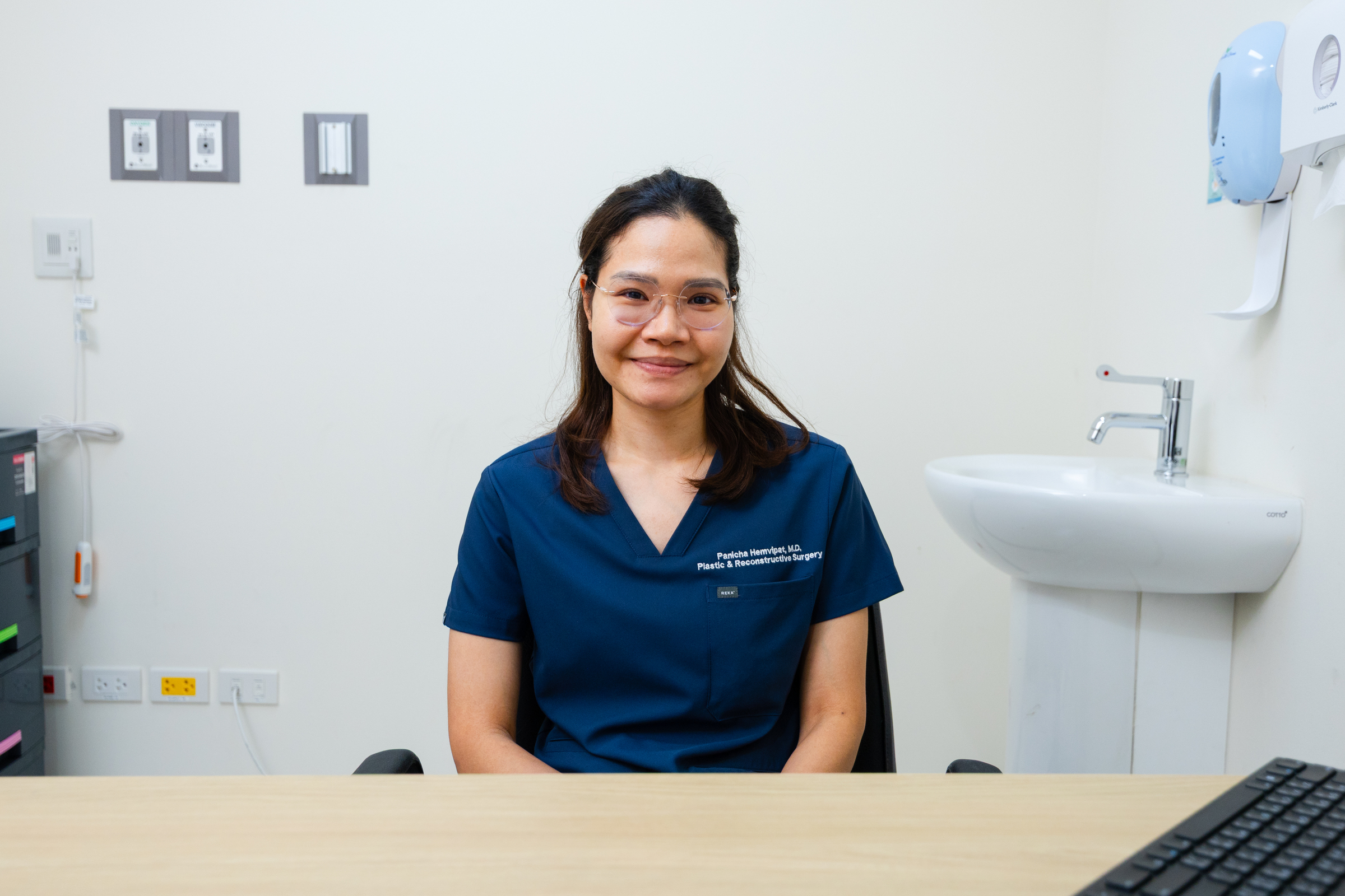 Dr. Panicha Hemvipat
