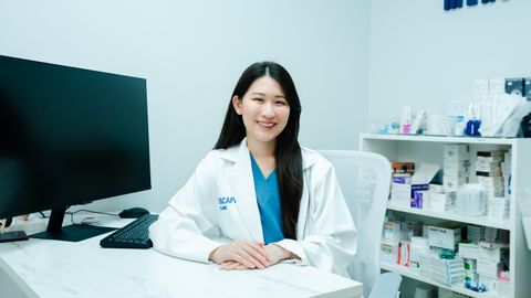 Dr. Thitaree Vongseenin